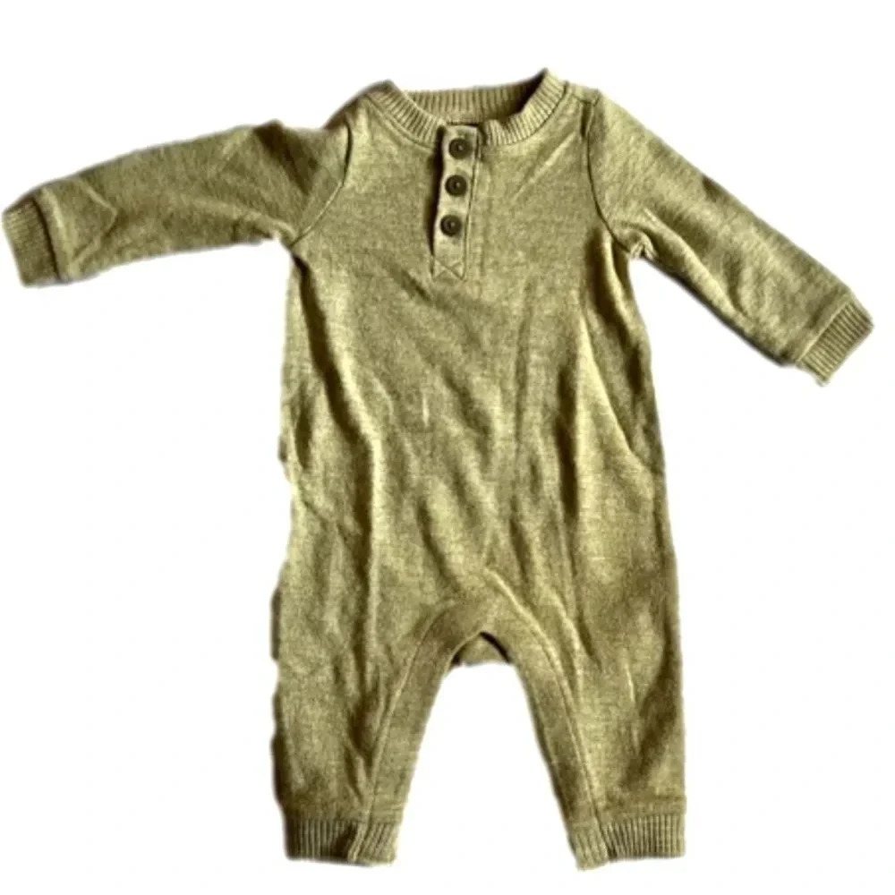 🖤New Old Navy Infant Onesie🖤